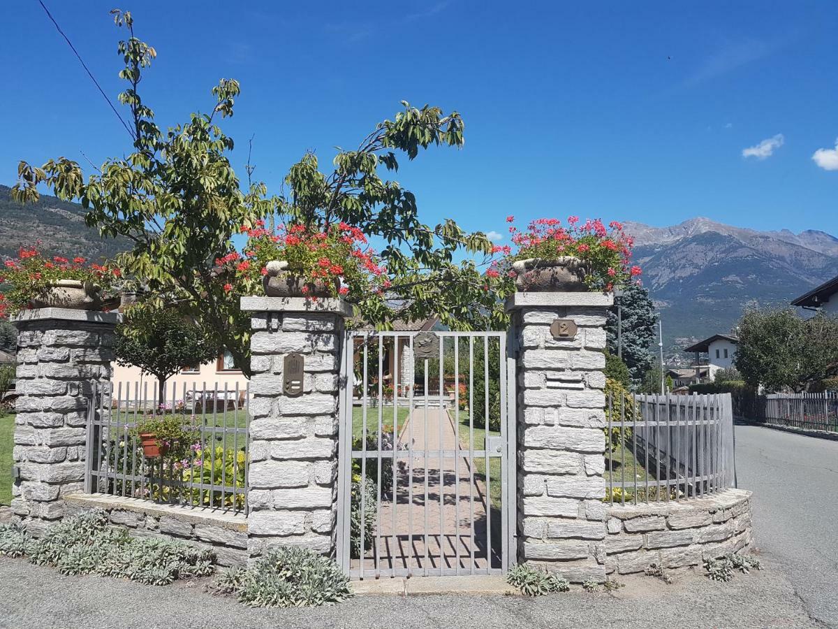 Appartamento Casa di Tia Aosta Esterno foto